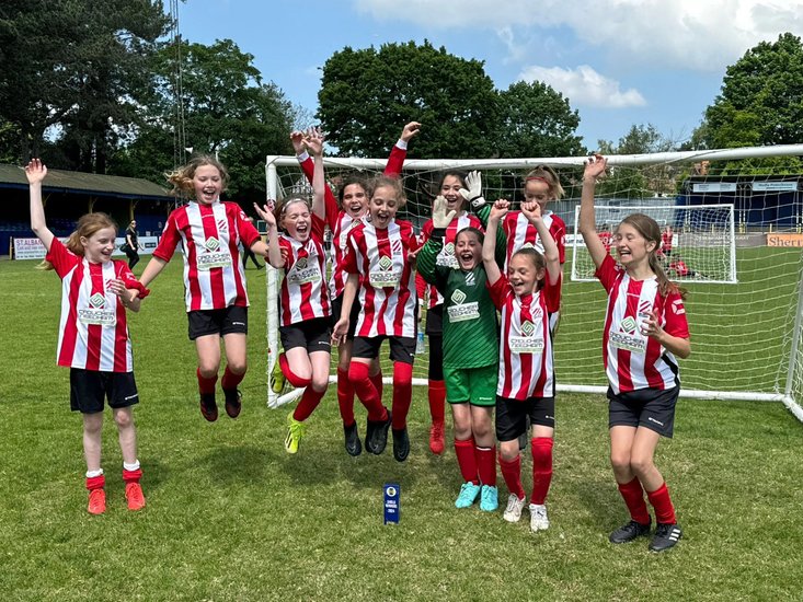 Under 10s Girls - Shield Winners